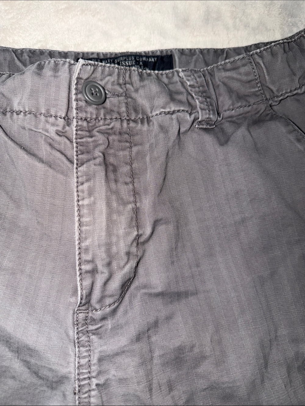 Old Navy Surplus Company Gray Cargo Shorts Mens W32 Vintage Fall ‘08 Utility Y2K - Picture 6 of 16